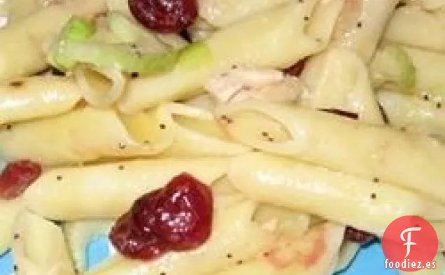 Ensalada de Pasta de Pollo con Semillas de Amapola de Limón