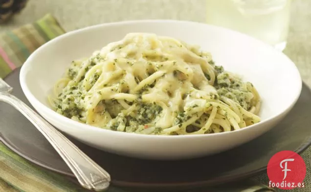 Espaguetis con Salsa Verde