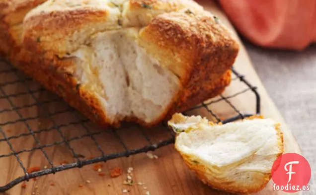 Pan de Galletas con Hierbas y Queso Parmesano