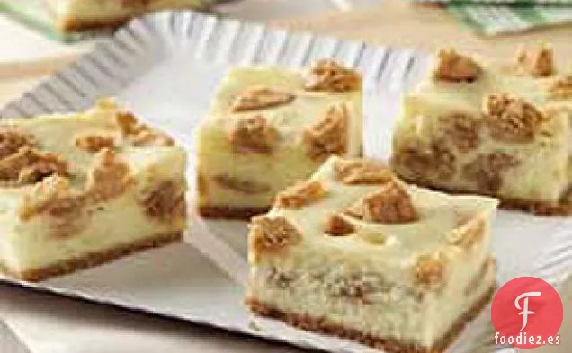 Barras de Pastel de Queso y Galletas de Mantequilla de Maní