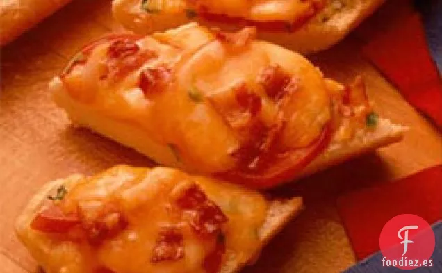 Pan de Tocino, Queso y Tomate