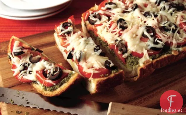 Pan de Tomate y Pesto de Ciruela