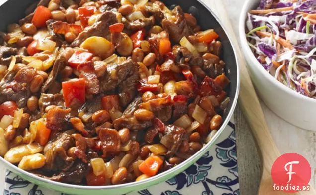 Sartén de Frijoles y Carne de Vaquero