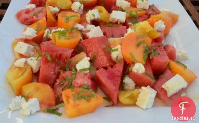 Ensalada De Sandía Y Tomate Con Queso Feta Y Menta