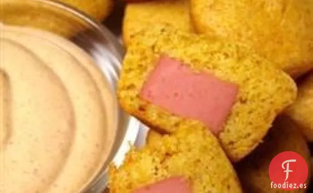 Mini Muffins de Cachorro de Maíz del Suroeste con Salsa para Mojar la Fiesta