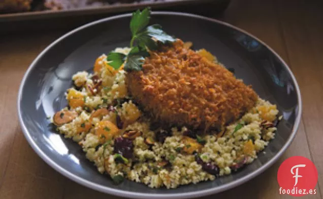 Chuletas de Cerdo Ahumadas de Mezquite con Ensalada de Cuscús