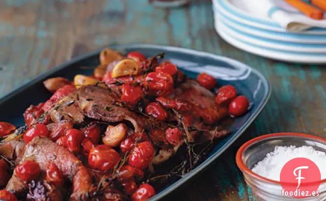 Carne Asada con Tomates Cocidos a Fuego Lento y Ajo