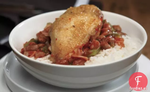 Pollo Picante con Frijoles Pintos y Arroz