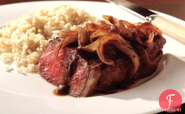 Filete de Tiras con Salsa de Vino de Cebolla