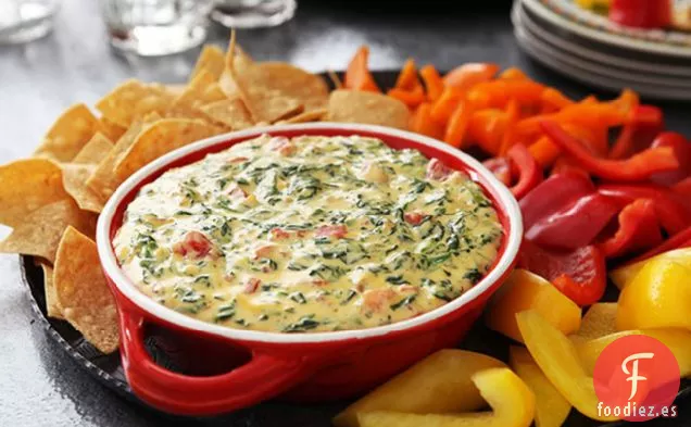 Salsa Picante de Espinacas VELVEETA® 
