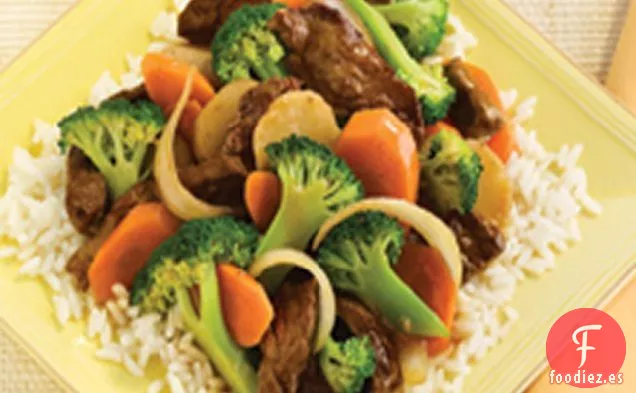 Salteado de Carne Asiática Chisporroteante