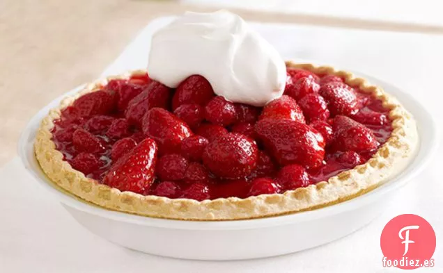 Pastel de Bayas Rojas Glaseadas
