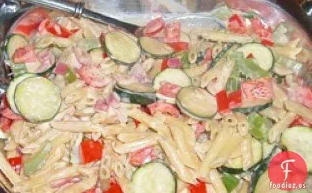 Pasta Con Verduras En Salsa de Tahini y Yogur