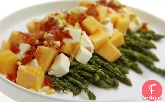 Ensalada de Espárragos y Melón a la Parrilla