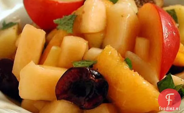 Ensalada de Frutas de Verano con Jarabe de Limón y Miel