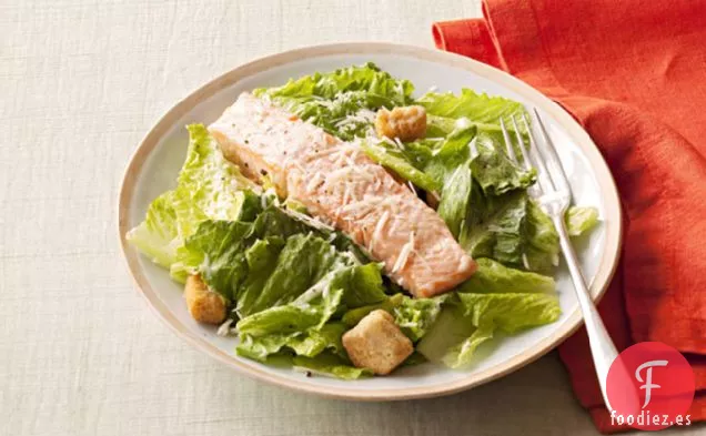 Ensalada César de Salmón