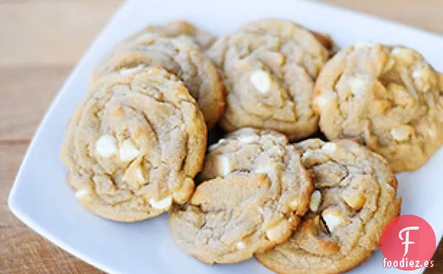 Galletas de Chocolate Blanco y Nueces de Macadamia