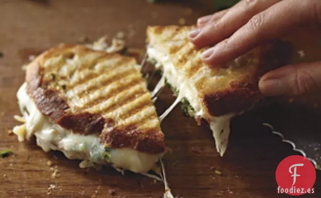 Panini de Pesto con Mozzarella