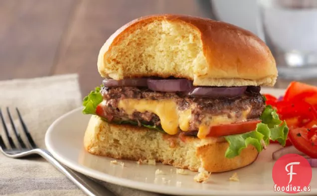 Hamburguesa con Queso de Adentro hacia Afuera