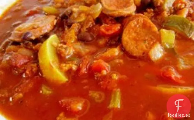 Sopa de Salchichas Picantes y Pimiento Rojo