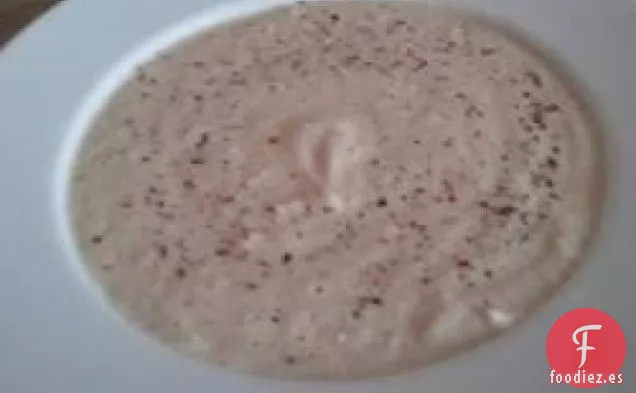 Sopa Cremosa de Colinabo