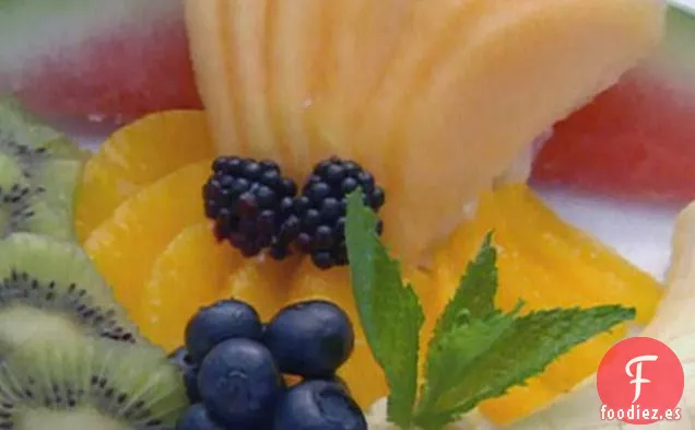 Ensalada de Frutas con Nueve Frutillas