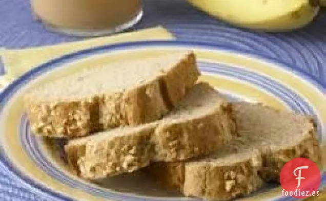 Pan de Plátano con Mantequilla de Maní Jif® 