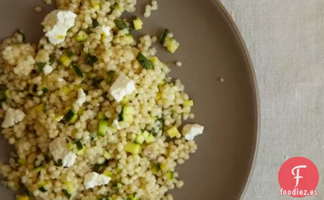 Ensalada De Cuscús Con Calabacín, Limón Y Salata De Ricotta