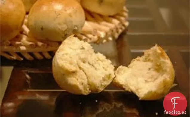 Rollos de Cena de Hierbas Frescas