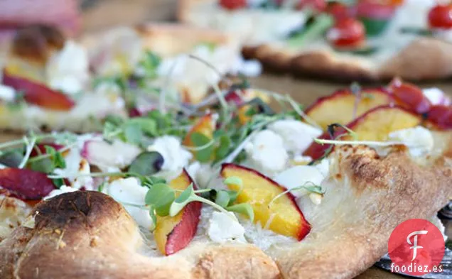 Tomate Cherry, Cinta De Calabacín Y Pizza De Burrata