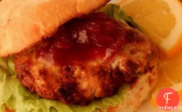 Hamburguesas Kosher de Pavo a la Parrilla con Salsa de Arándanos