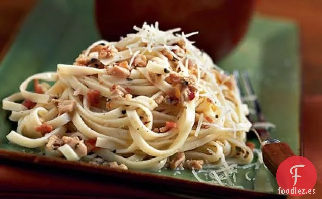 Linguini con Salsa de Almejas