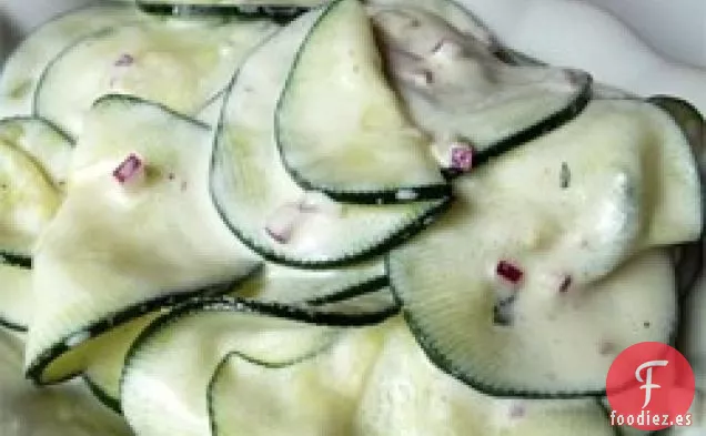 Pepino con Crema Agria