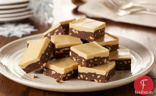 Fudge de Mantequilla de Cacahuete y Chocolate en Capas