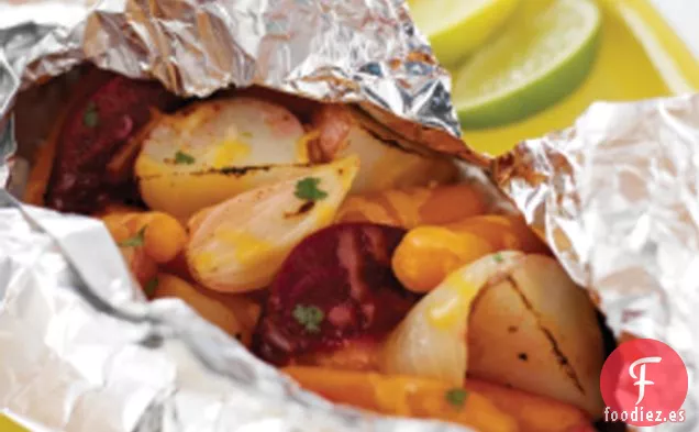 Paquetes de Vagabundos de Verduras con Queso a La Parrilla