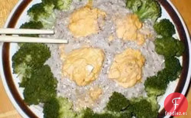 Pastel de Cerdo Molido con Huevo Salado (Haam Daan Ju Yoke Beng)