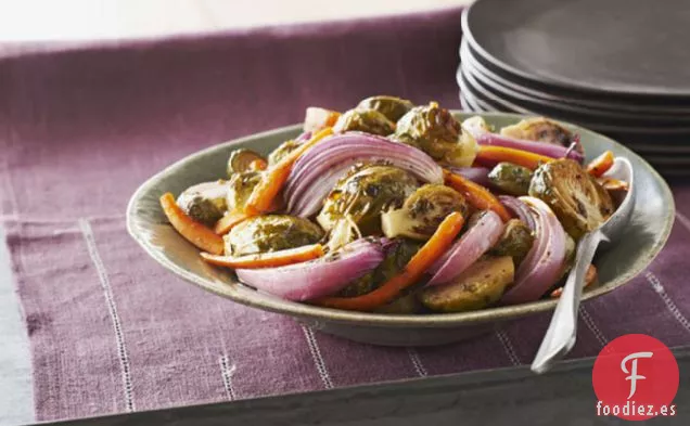 Coles de Bruselas Asadas y Zanahorias