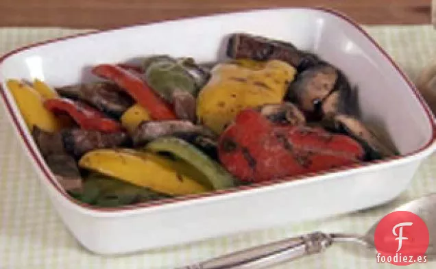 Ensalada de Champiñones y Pimienta Tricolor a la Parrilla
