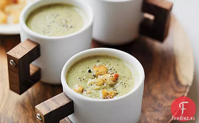 Sopa Cremosa de Brócoli Asado