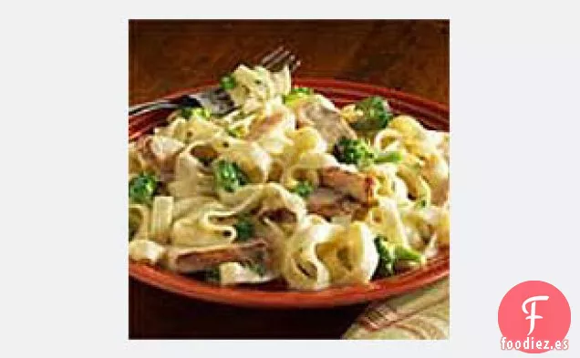 Brócoli de Pollo Alfredo