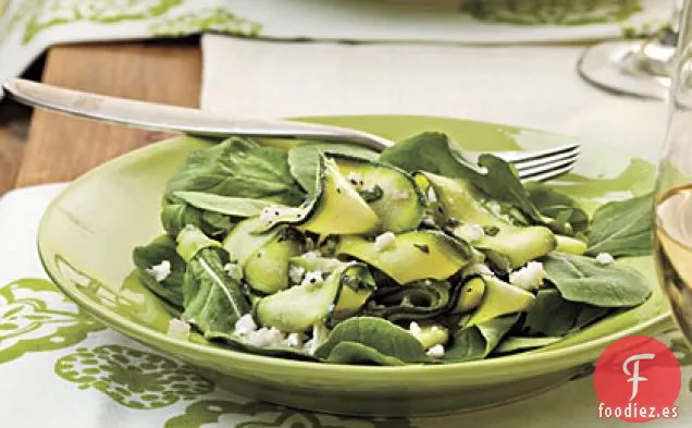 Cintas de Calabacín Con Queso Feta y Menta