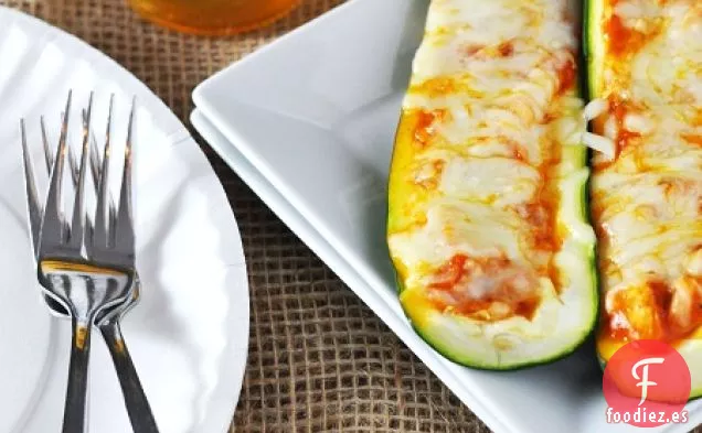 Pizza de Calabacín con Salchicha de Pollo Barcos