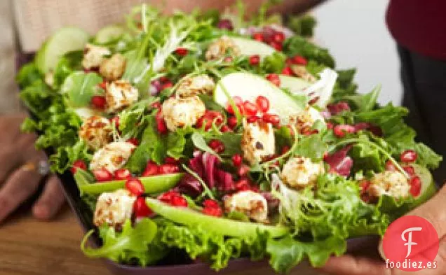 Ensalada Verde Mixta con Croutones de Queso Crema Tibios