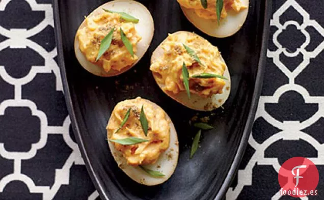 Huevos rellenos de Sriracha y Wasabi
