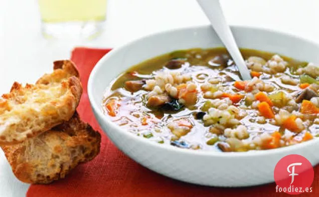 Sopa de Cebada con Champiñones