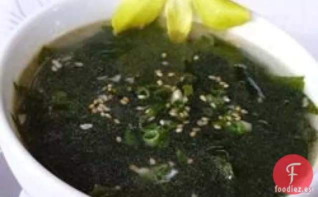 Sopa de Algas al estilo coreano