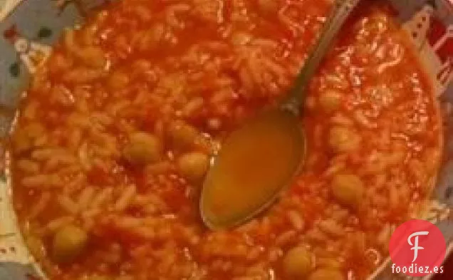 Sopa de Garbanzos de Tomate con Arroz