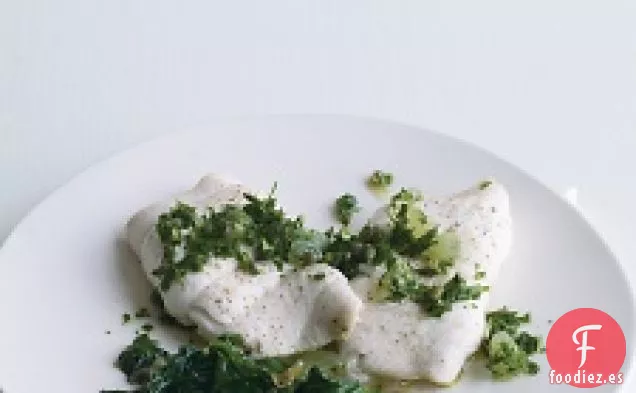 Pescado Con Salsa De Limón y perejil