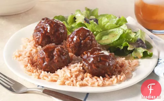 Albóndigas y Arroz Picantes