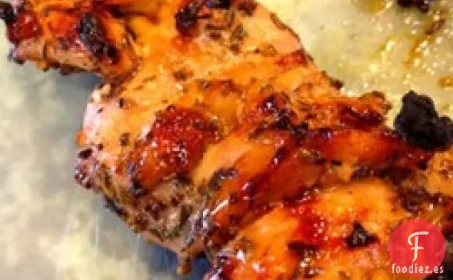 Pollo Glaseado de Tamarindo a la Parrilla y Naranja
